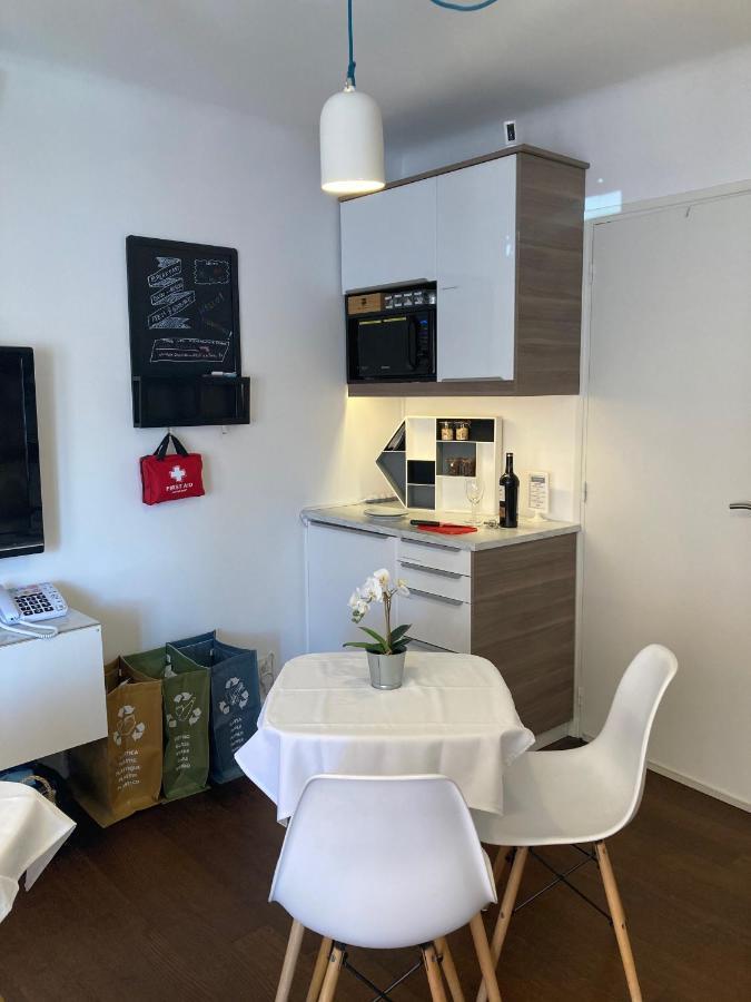 Alojamento de Acomodação e Pequeno-almoço Cannes City B&B