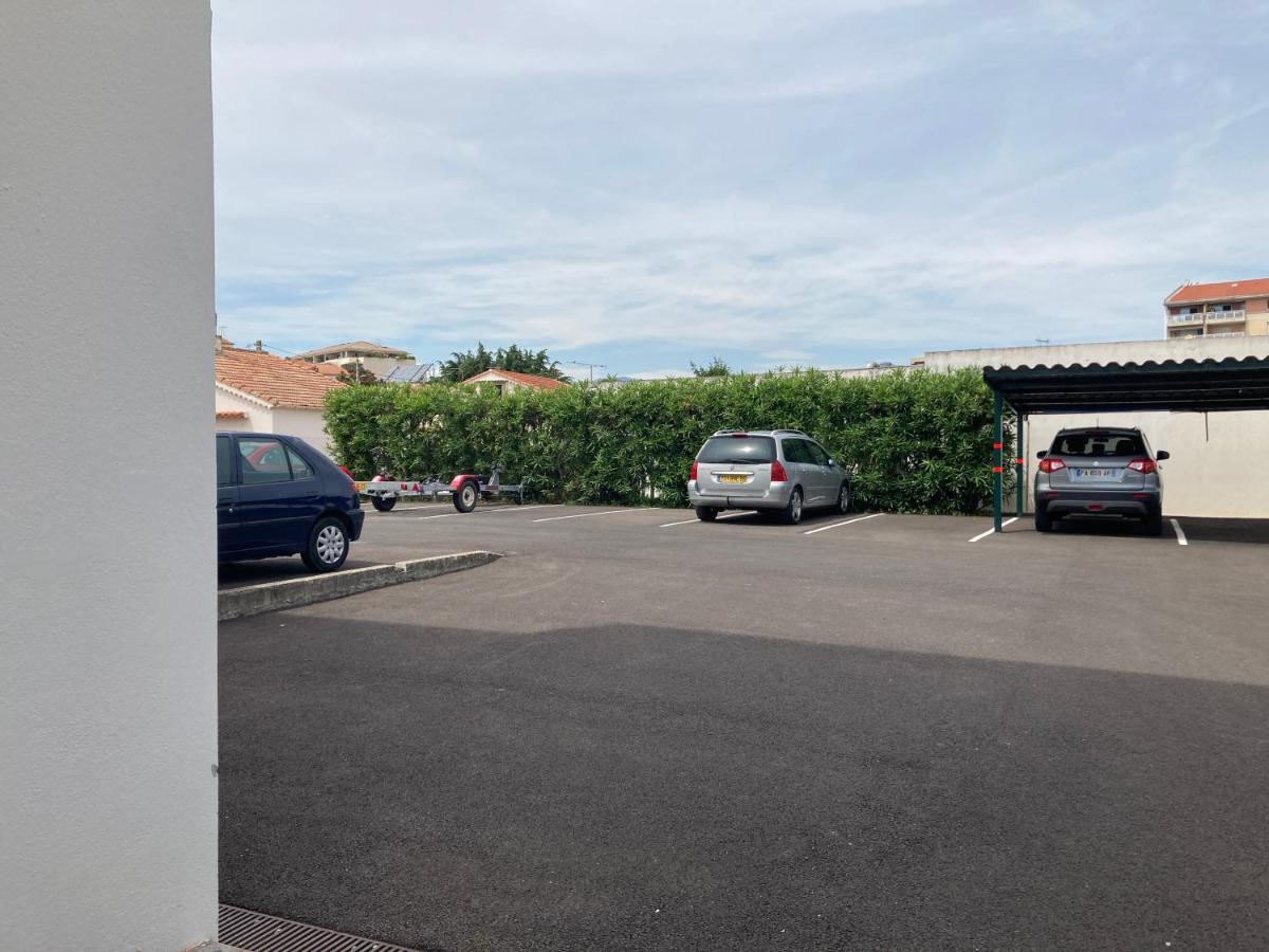 Alojamento de Acomodação e Pequeno-almoço Cannes City B&B